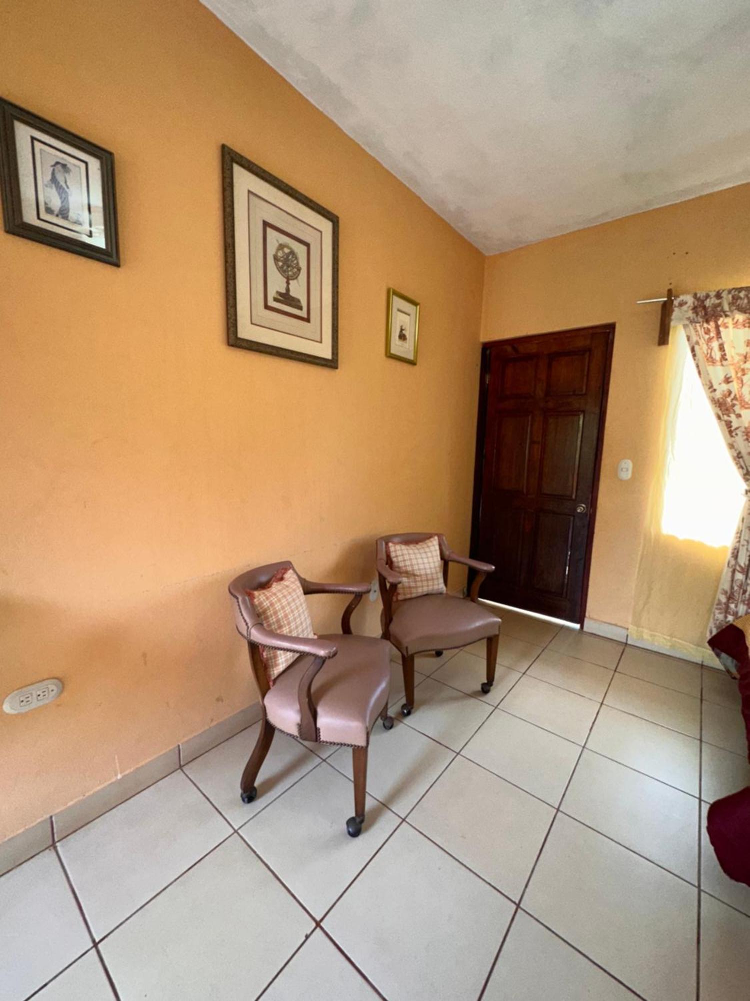 Hotel Georgi Cr Veintisiete de Abril Bagian luar foto